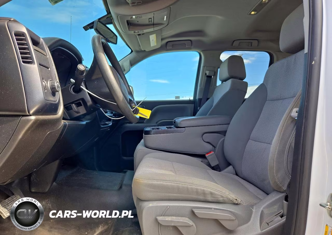 2018 Chevrolet Silverado C1500 VIN:1GCRCNEH6JZ104662 - 7