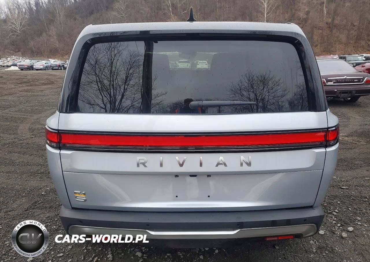 2023 Rivian R1S Adventure VIN:7PDSGABA2PN006517 - 6