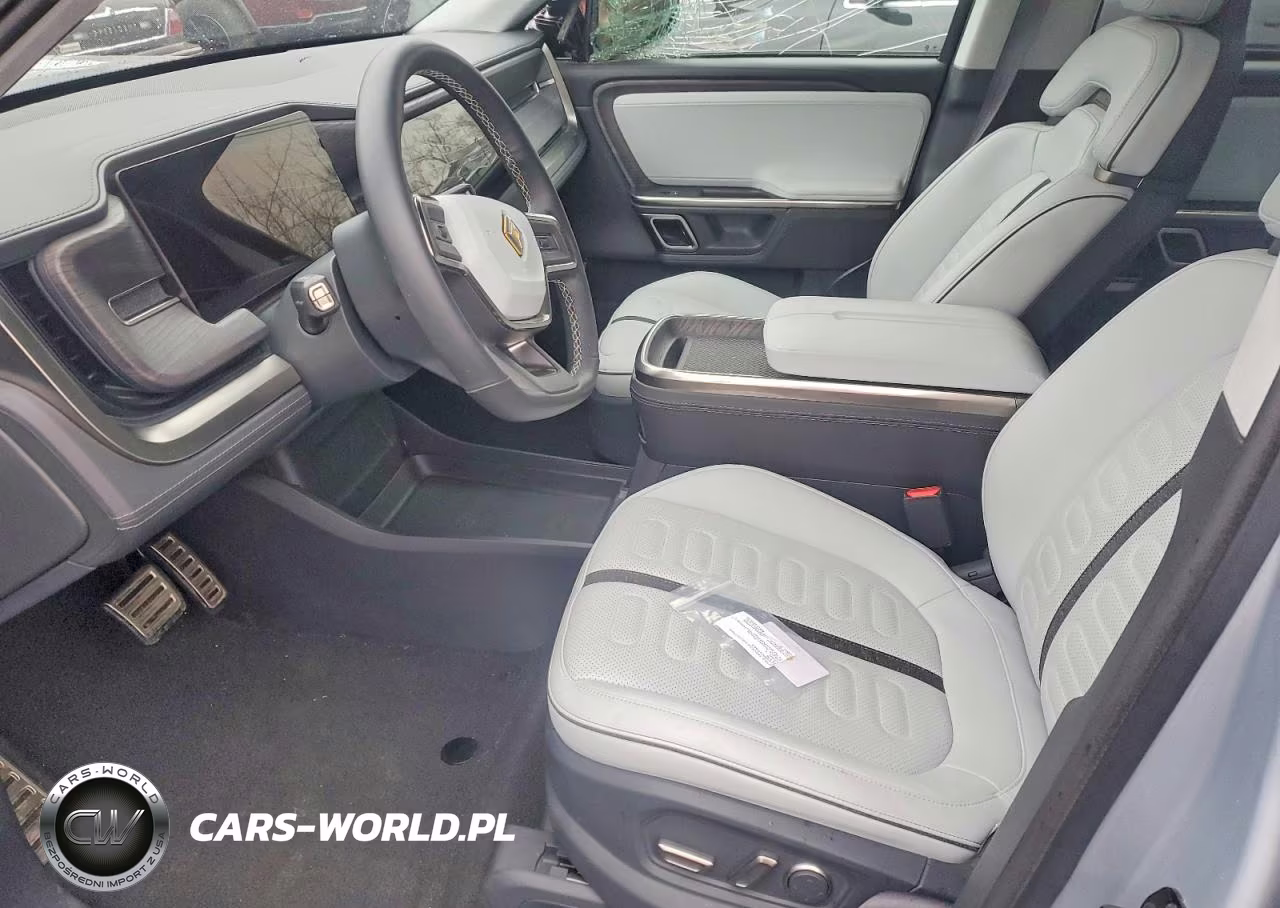 2023 Rivian R1S Adventure VIN:7PDSGABA2PN006517 - 7
