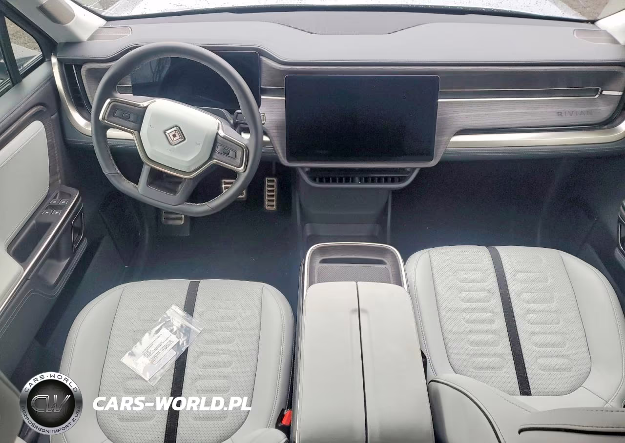 2023 Rivian R1S Adventure VIN:7PDSGABA2PN006517 - 8