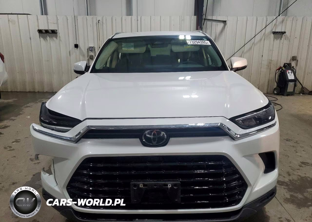 2024 Toyota Grand Highlander Xle VIN:5TDAAAB5XRS030293 - 5