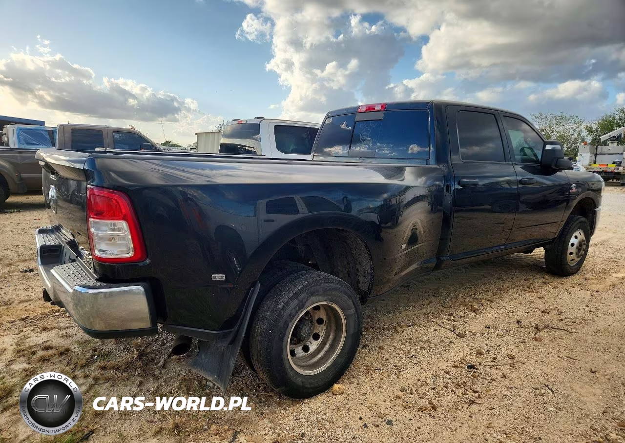 2024 Ram 3500 Tradesman 4X4 8' Box VIN:3C63RRGLXRG122646 - 3