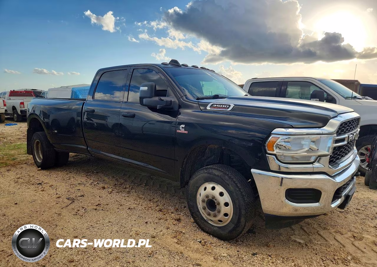 2024 Ram 3500 Tradesman 4X4 8' Box VIN:3C63RRGLXRG122646 - 4