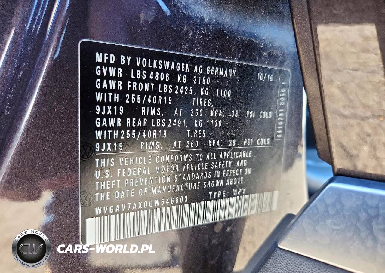 2016 Volkswagen Tiguan S VIN:WVGAV7AX0GW546603 - 14