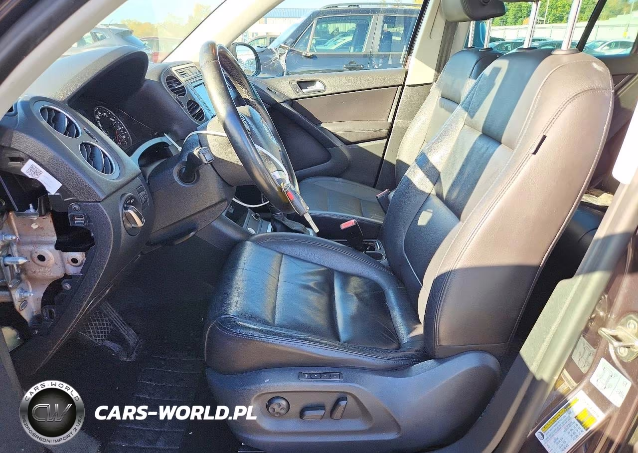 2016 Volkswagen Tiguan S VIN:WVGAV7AX0GW546603 - 7