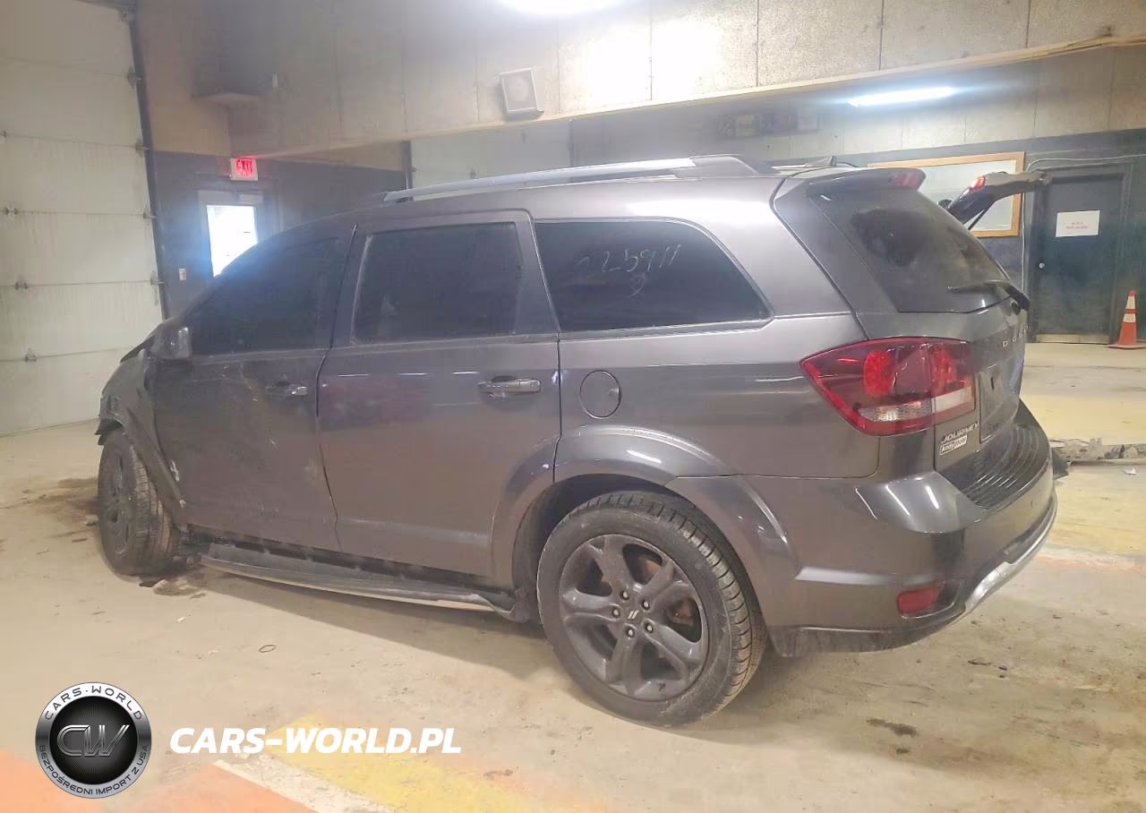 2020 Dodge Journey Crossroad VIN:3C4PDCGB9LT225911 - 2