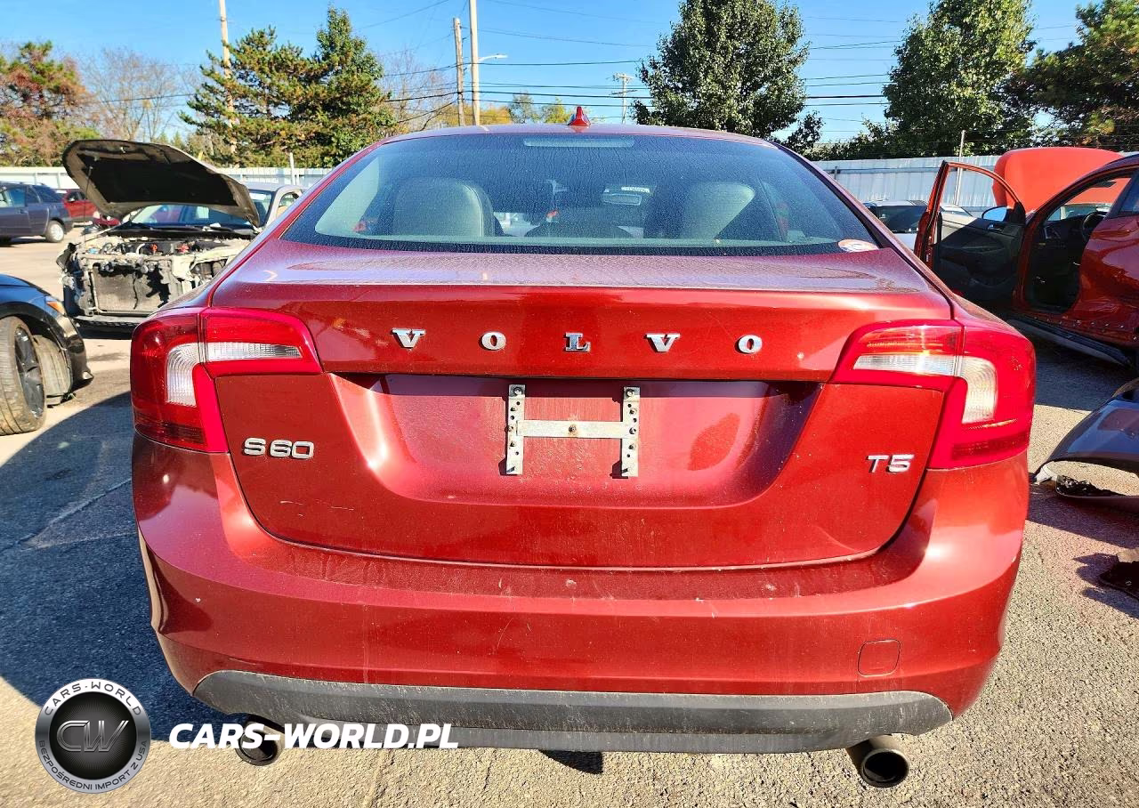 2012 Volvo S60 T5 VIN:YV1622FS2C2106946 - 6