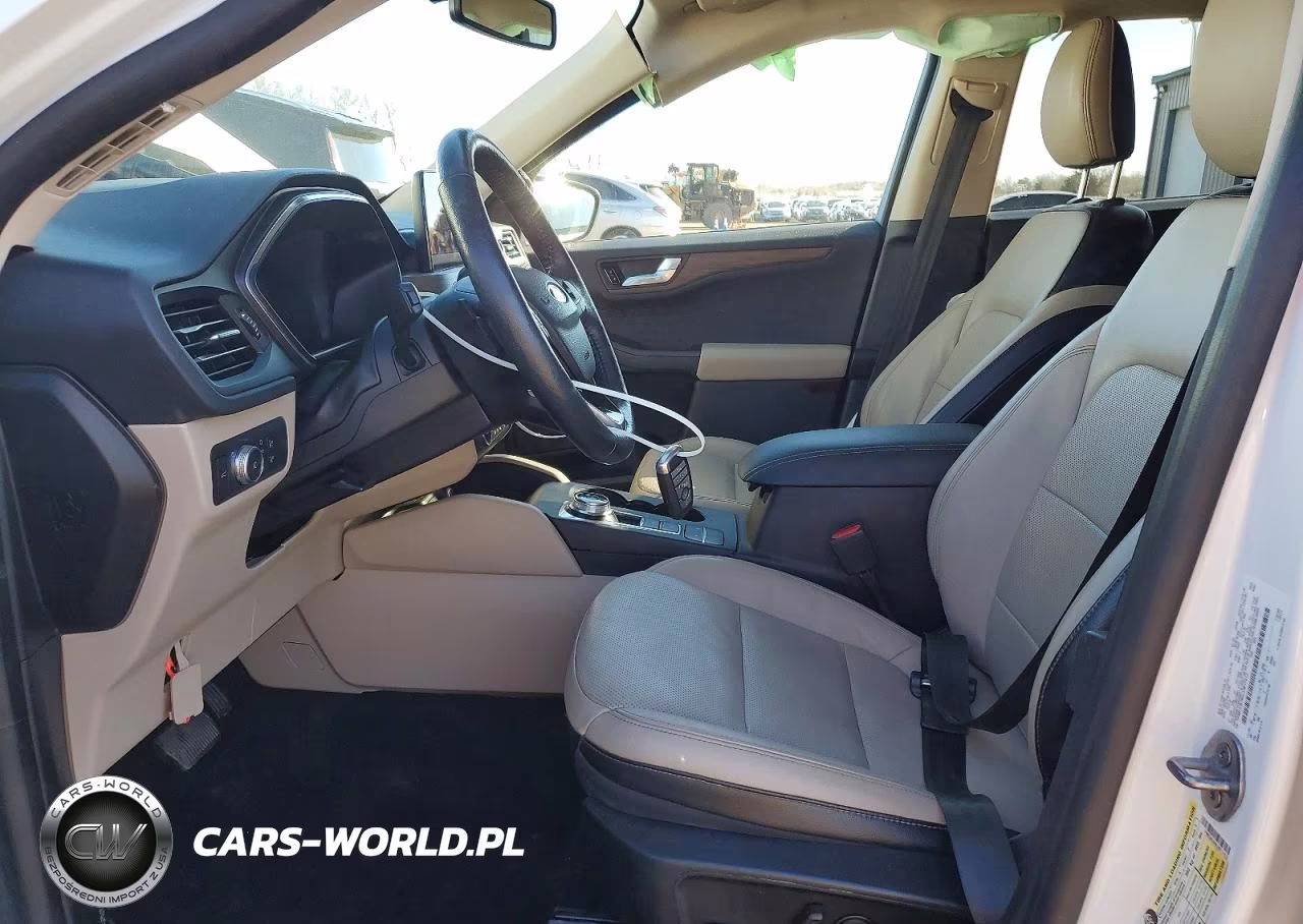 2020 Ford Escape Titanium VIN:1FMCU9J90LUB17413 - 7