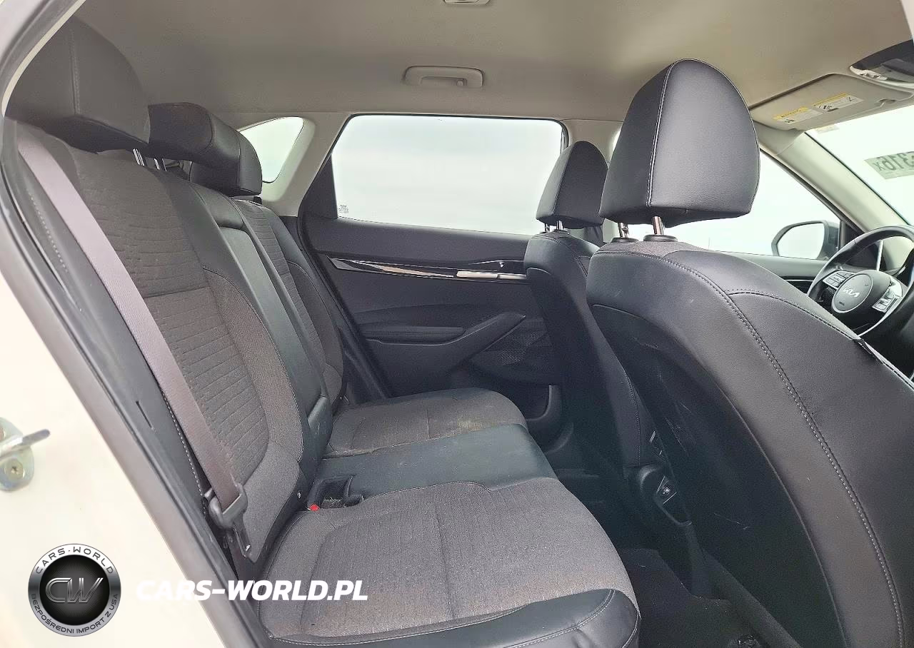 2022 Kia Seltos S VIN:KNDEU2AA9N7262319 - 10