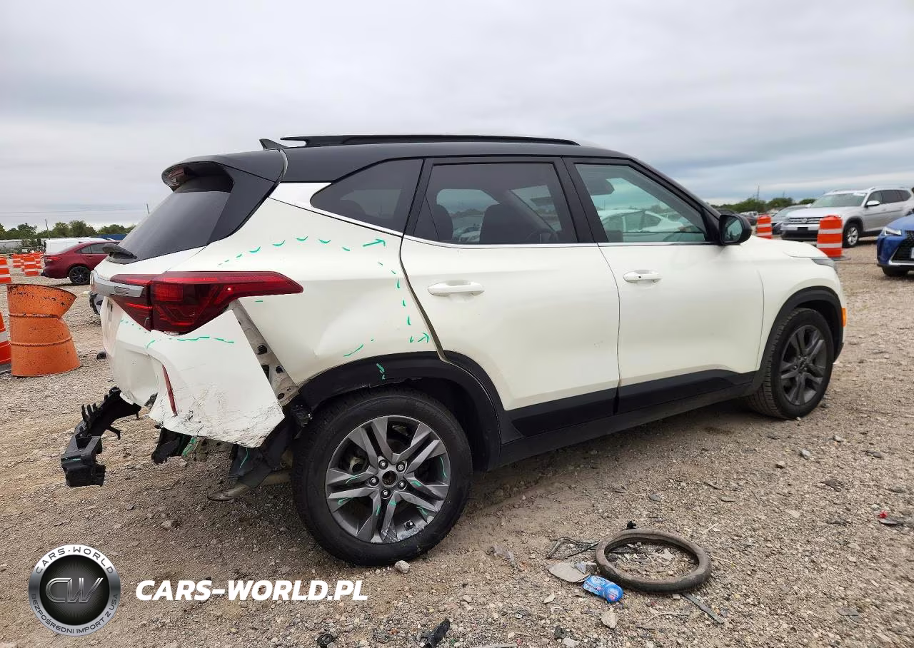2022 Kia Seltos S VIN:KNDEU2AA9N7262319 - 3