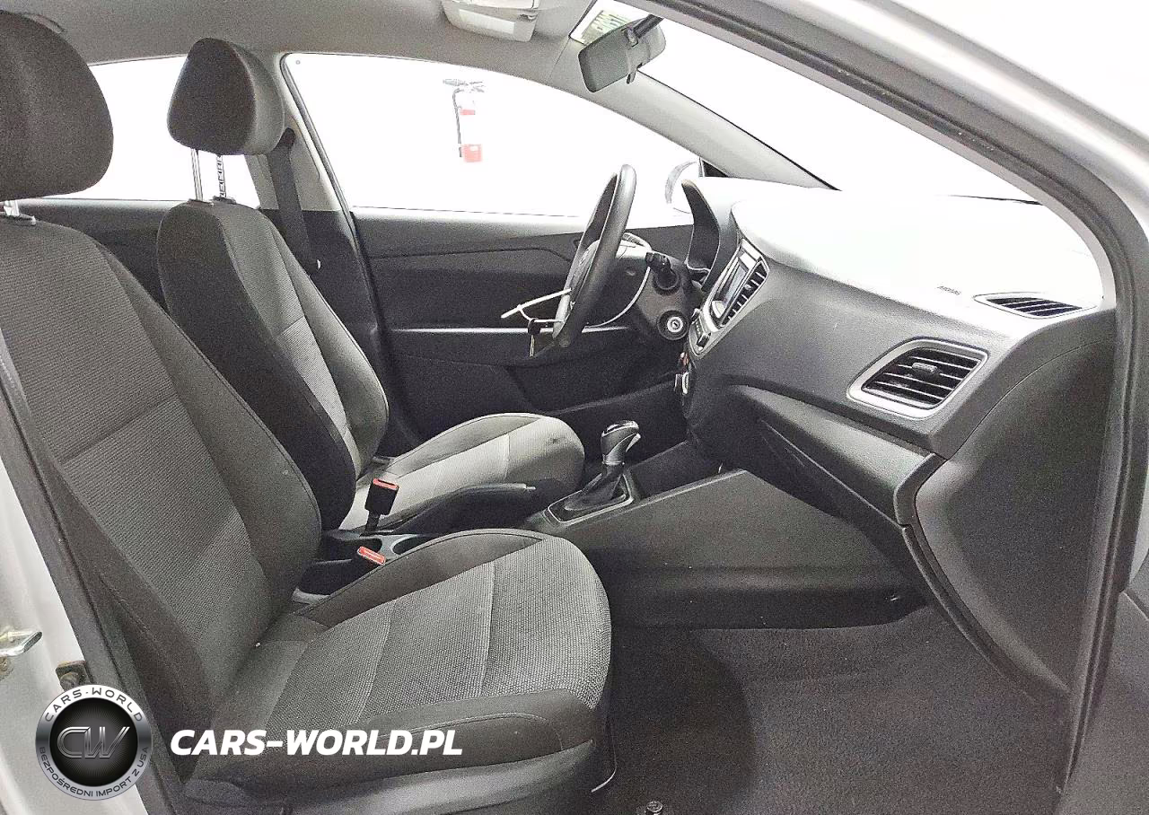 2020 Hyundai Accent Se VIN:3KPC24A6XLE106453 - 13