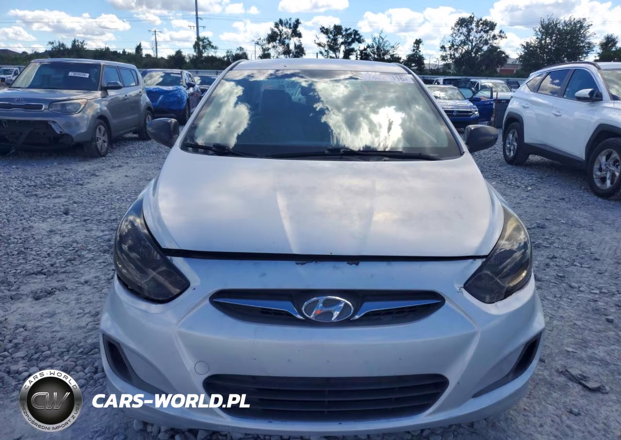 2014 Hyundai Accent Gls VIN:KMHCT4AE1EU589528 - 5