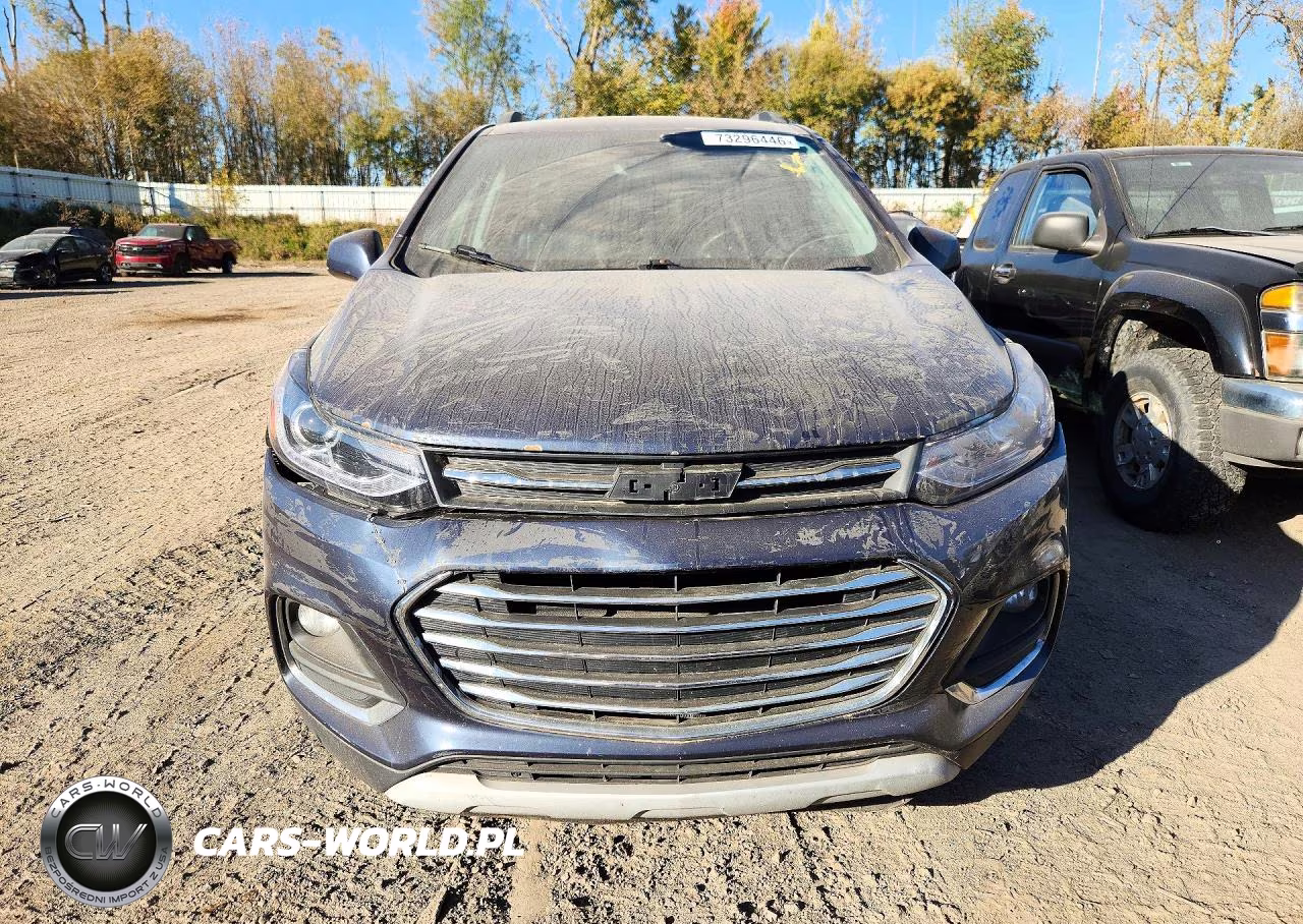 2018 Chevrolet Trax Premier VIN:3GNCJRSB0JL243820 - 5