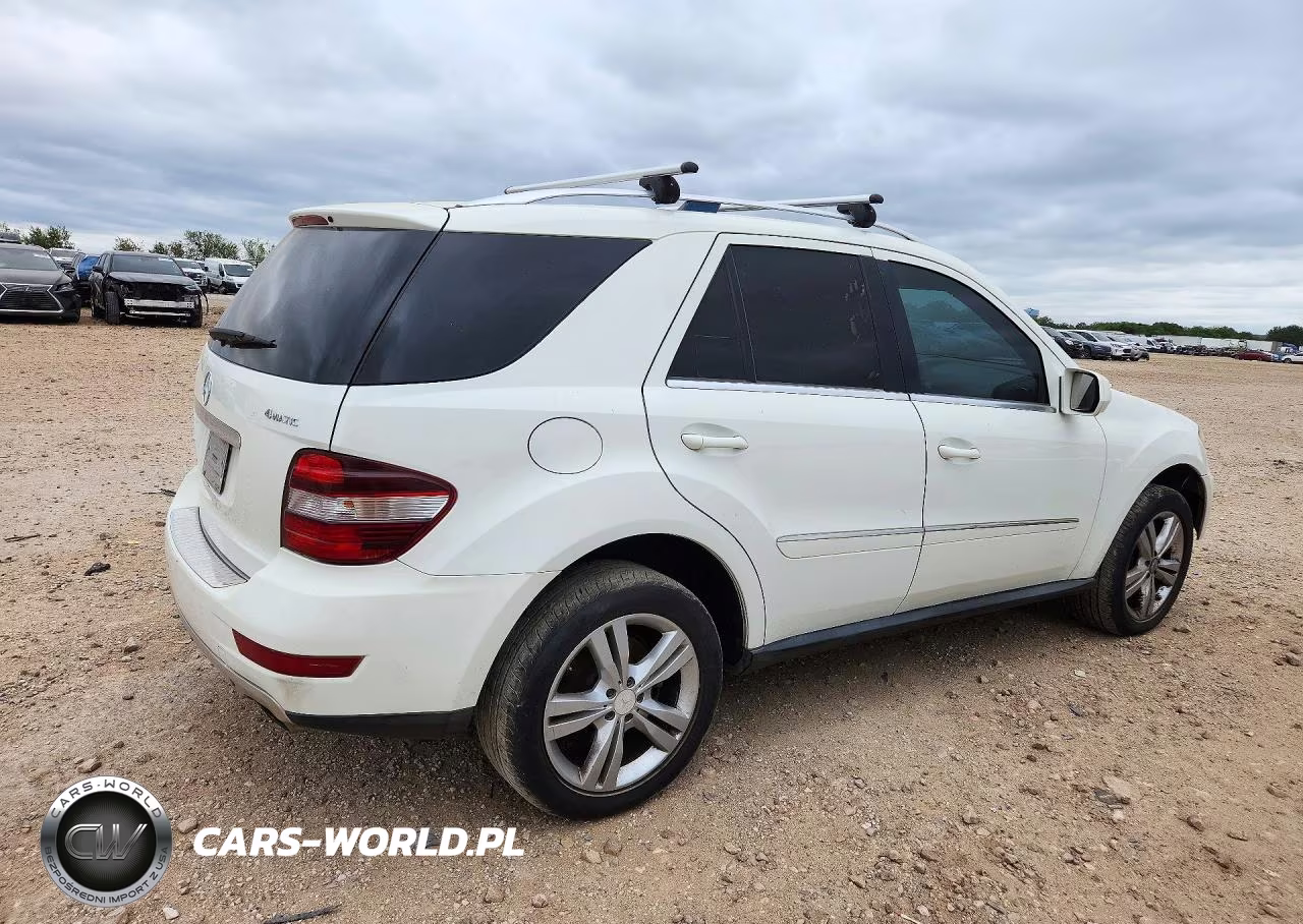 2010 Mercedes-Benz Ml 350 4Matic VIN:4JGBB8GB0AA571780 - 3