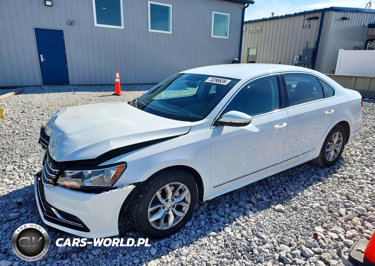 2017 Volkswagen Passat S VIN:1VWAT7A33HC004676 - 1