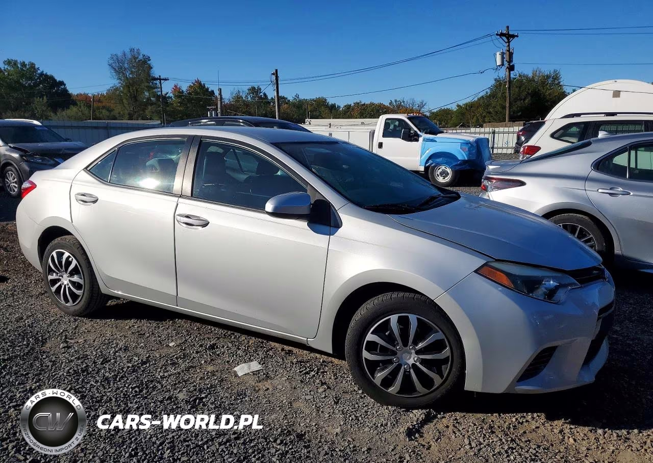 2016 Toyota Corolla Le VIN:2T1BURHE2GC601539 - 4
