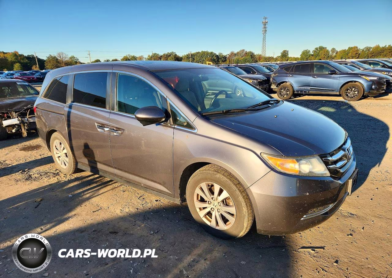 2016 Honda Odyssey Se VIN:5FNRL5H37GB163301 - 4