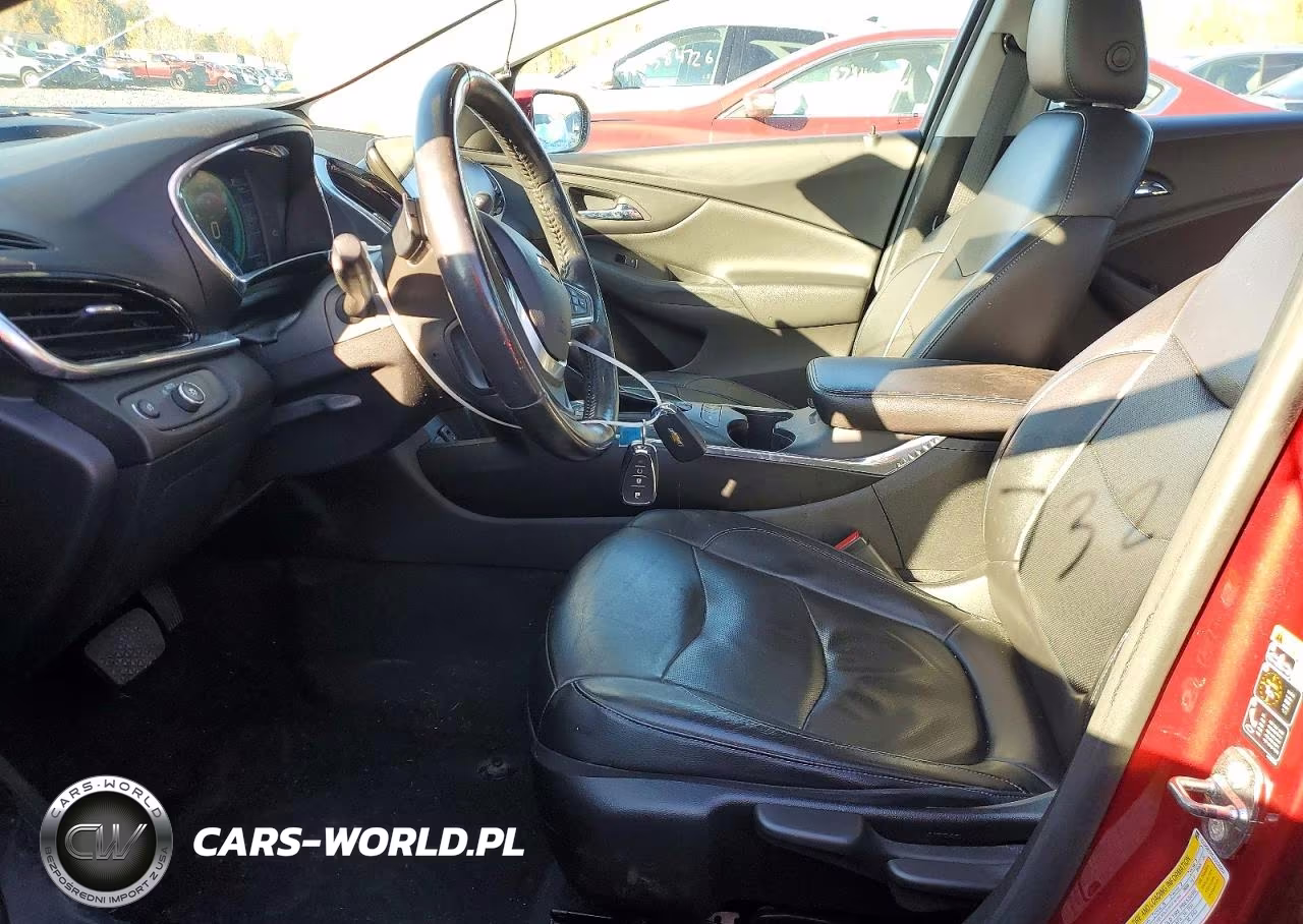 2018 Chevrolet Volt Premier VIN:1G1RB6S53JU136252 - 7