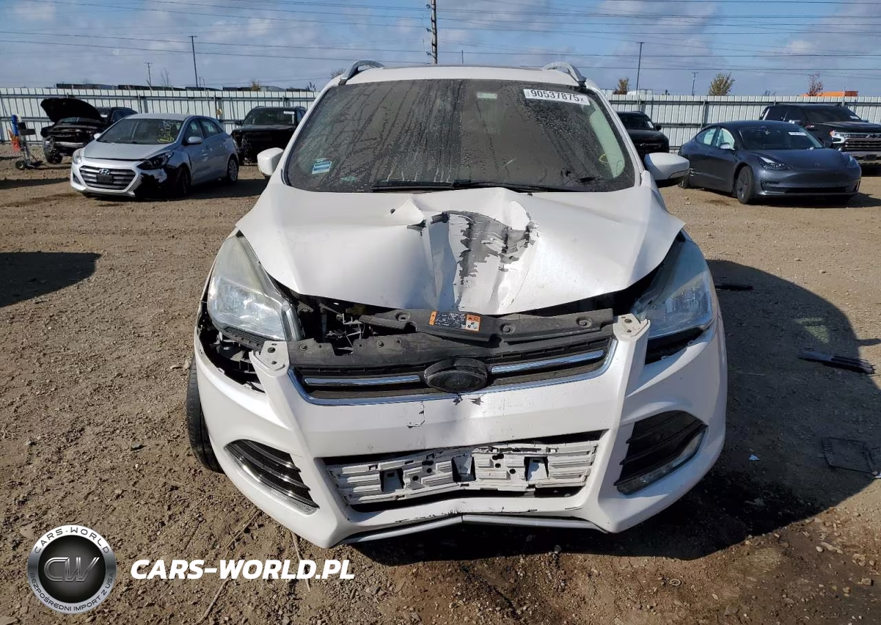 2015 Ford Escape Titanium VIN:1FMCU0J94FUB16975 - 5