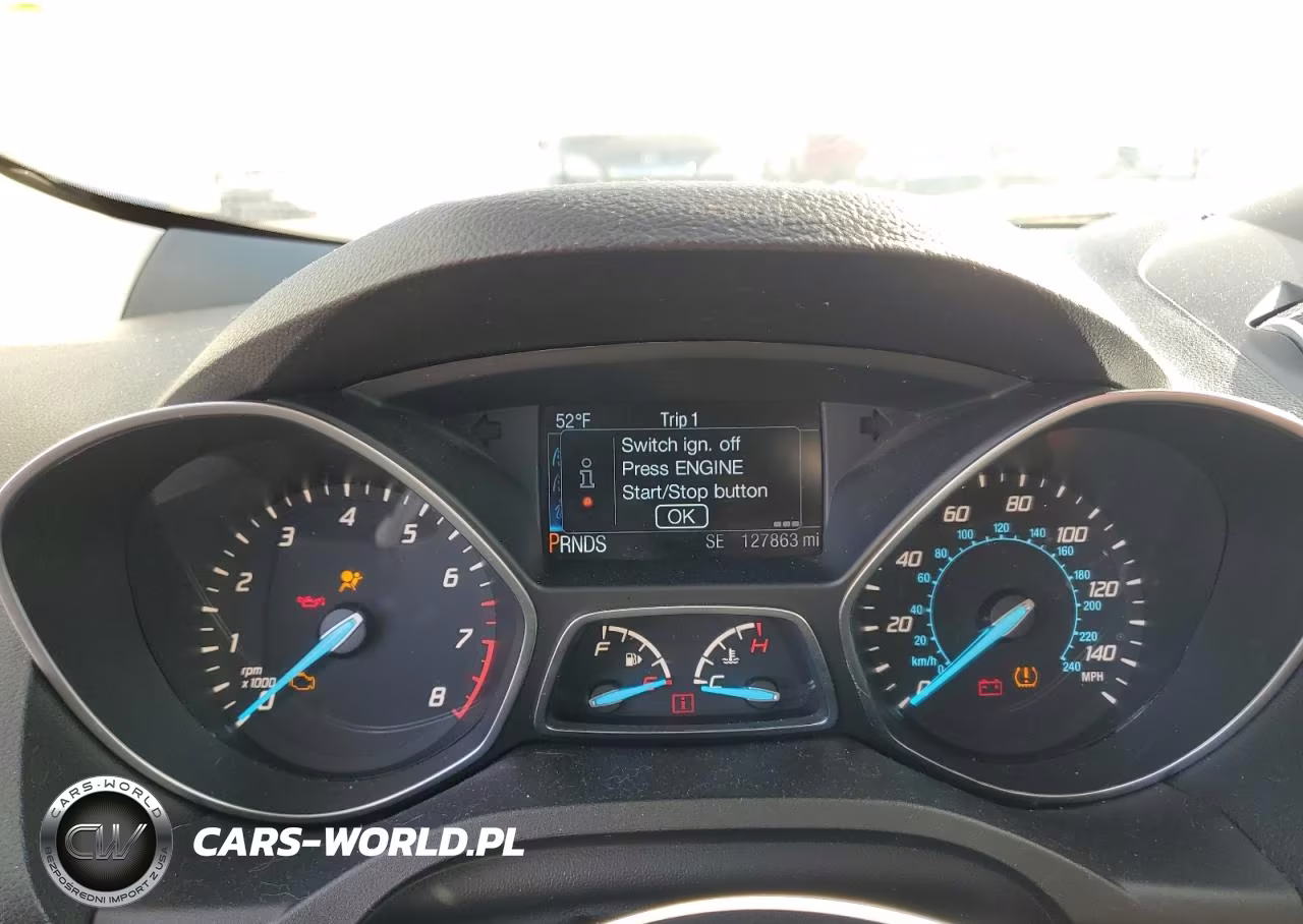 2015 Ford Escape Titanium VIN:1FMCU0J94FUB16975 - 9