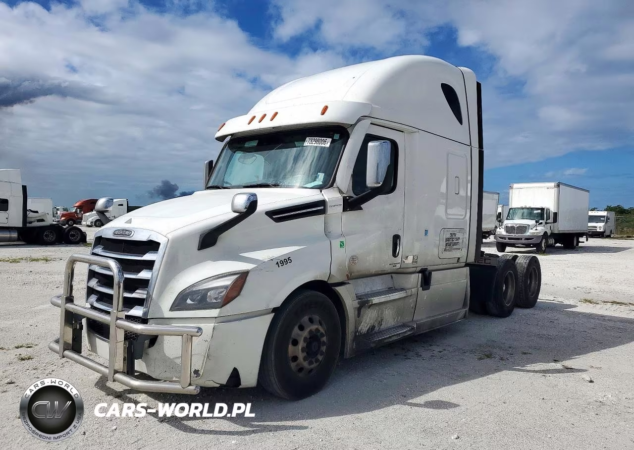 2022 Freightliner Cascadia 126 Semi Truck