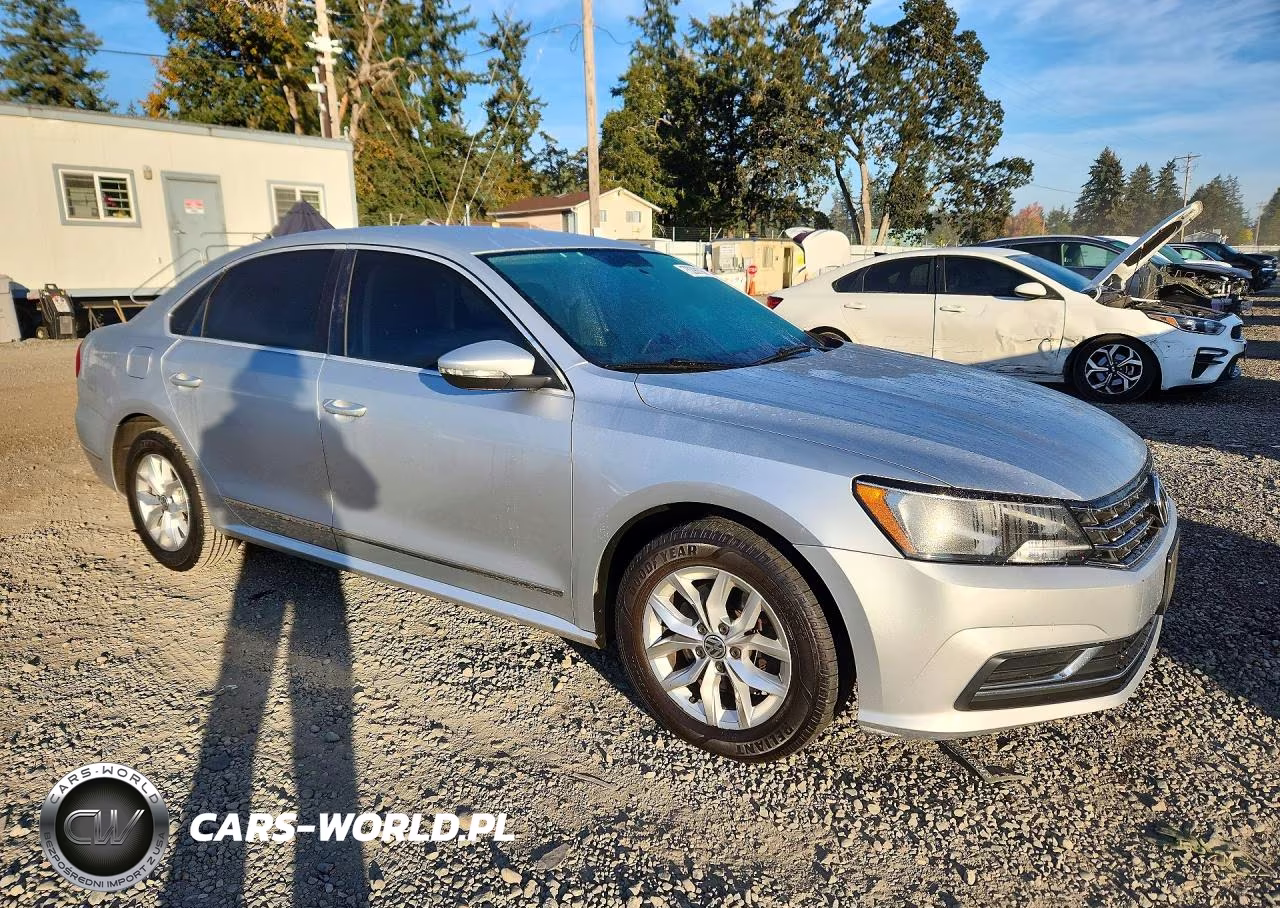 2016 Volkswagen Passat S VIN:1VWAT7A37GC055449 - 4
