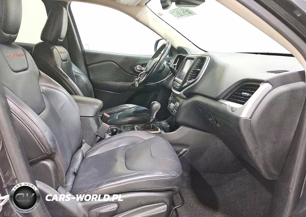 2014 Jeep Cherokee Trailhawk VIN:1C4PJMBS0EW255978 - 14