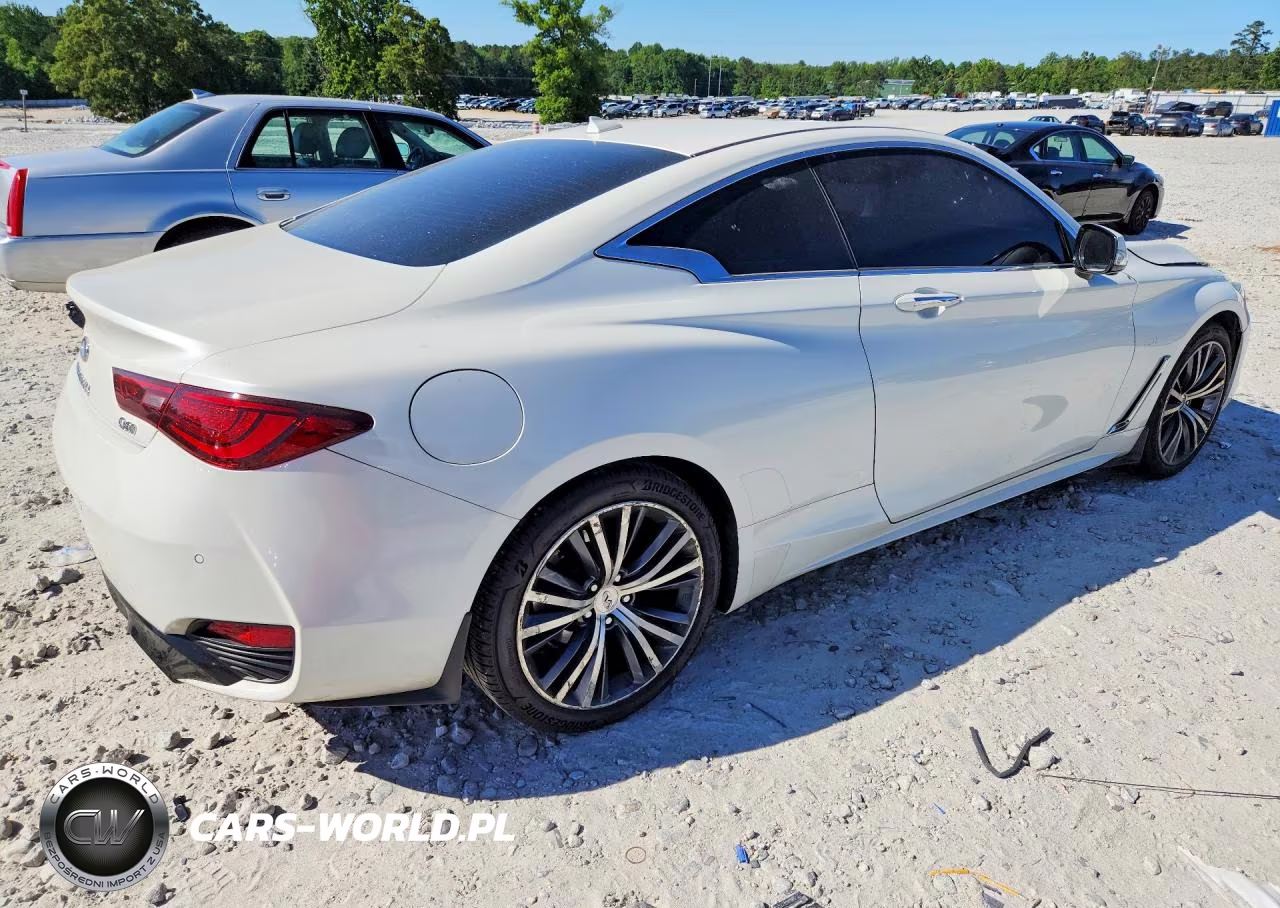 2017 Infiniti Q60 Premium VIN:JN1EV7EL7HM552766 - 3