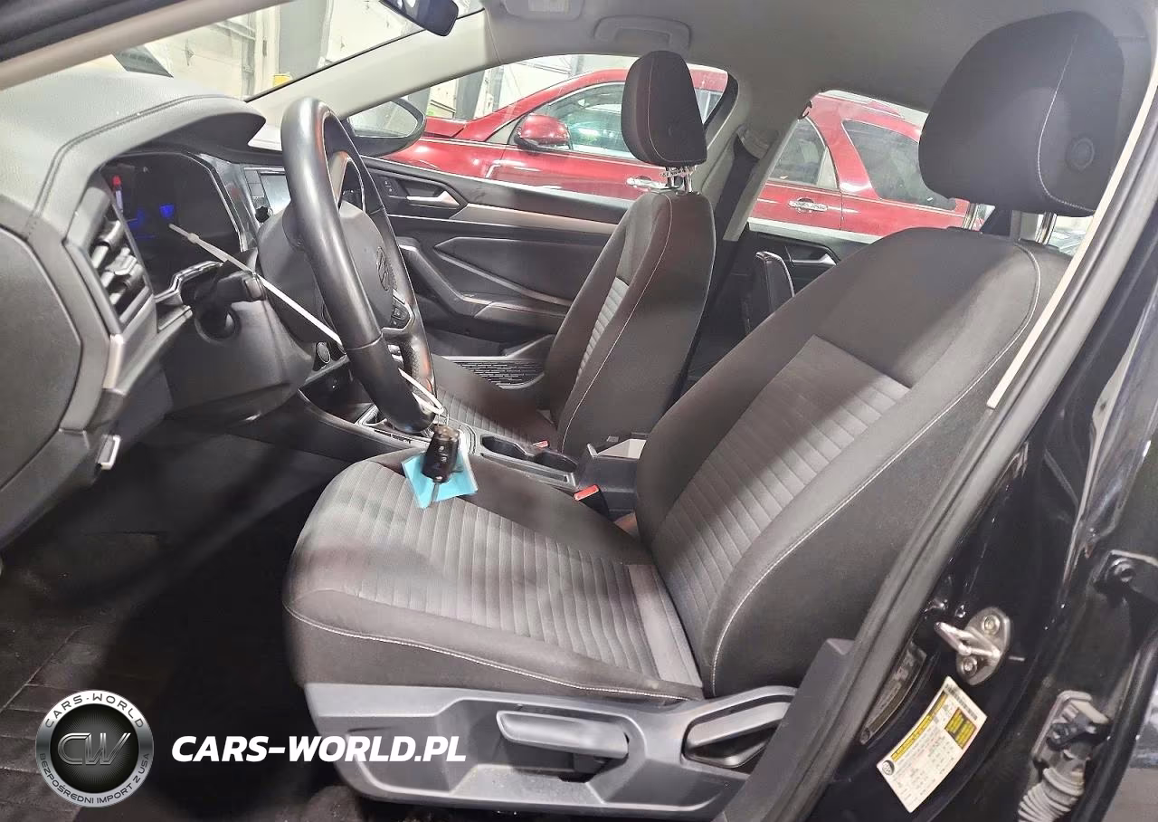 2024 Volkswagen Jetta S VIN:3VW5M7BU4RM053424 - 7