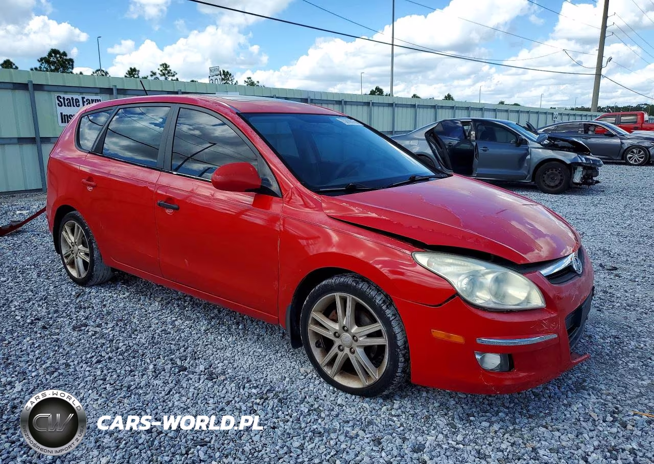 2009 Hyundai Elantra Touring VIN:KMHDC86E49U039024 - 4