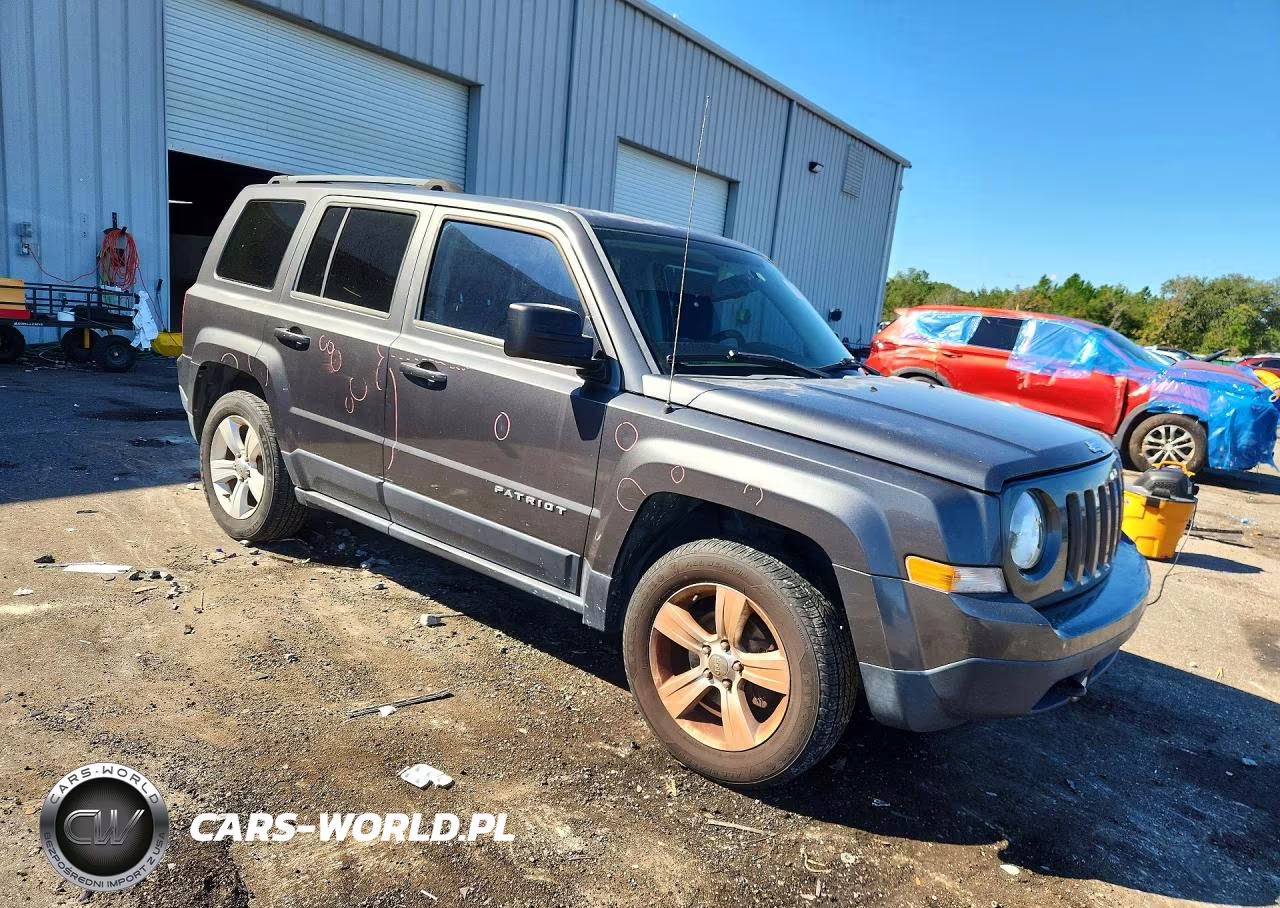 2014 Jeep Patriot Sport VIN:1C4NJRBB7ED729456 - 4
