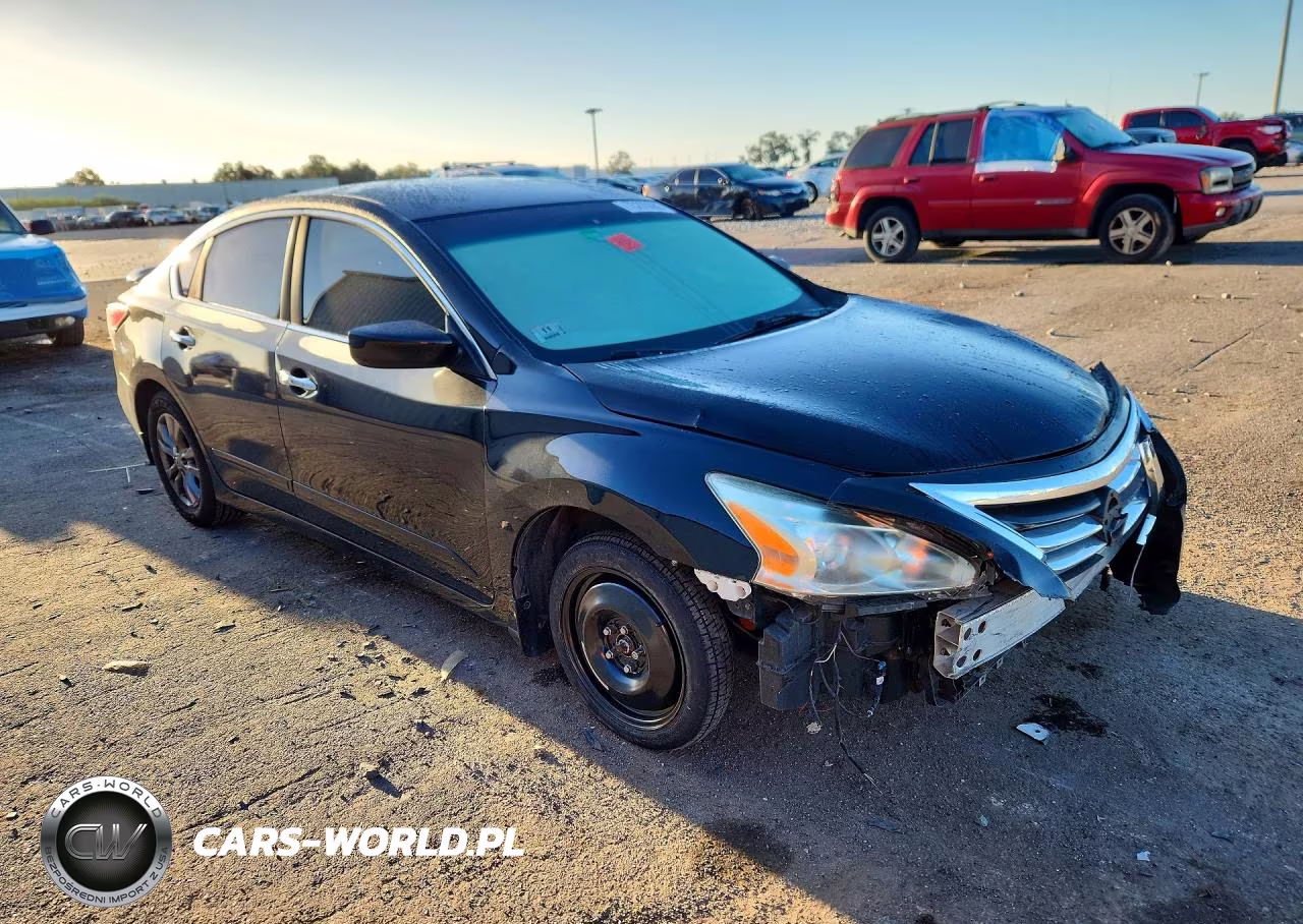 2015 Nissan Altima 2.5 S VIN:1N4AL3APXFC592593 - 4