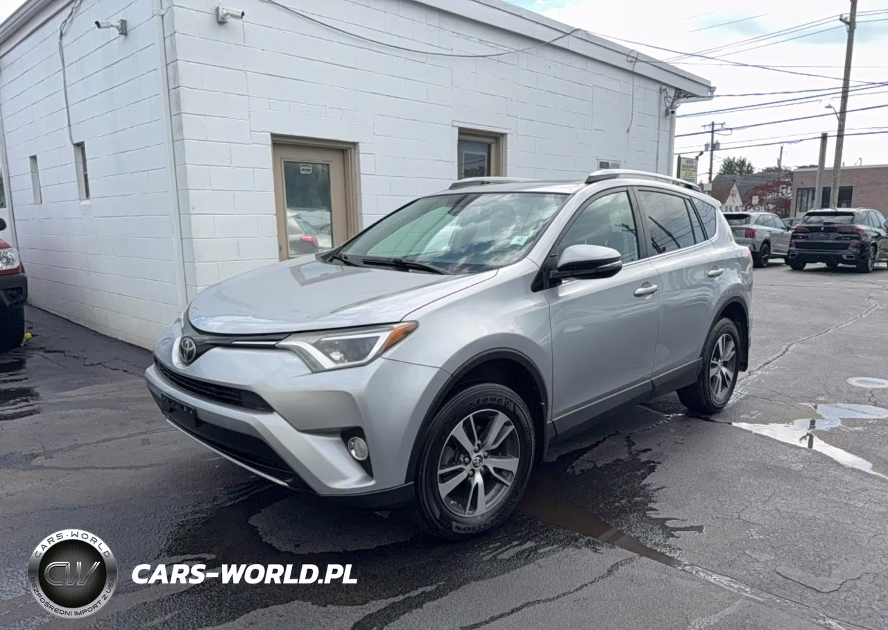 2017 Toyota Rav4 Xle VIN:2T3RFREVXHW580170 - 2