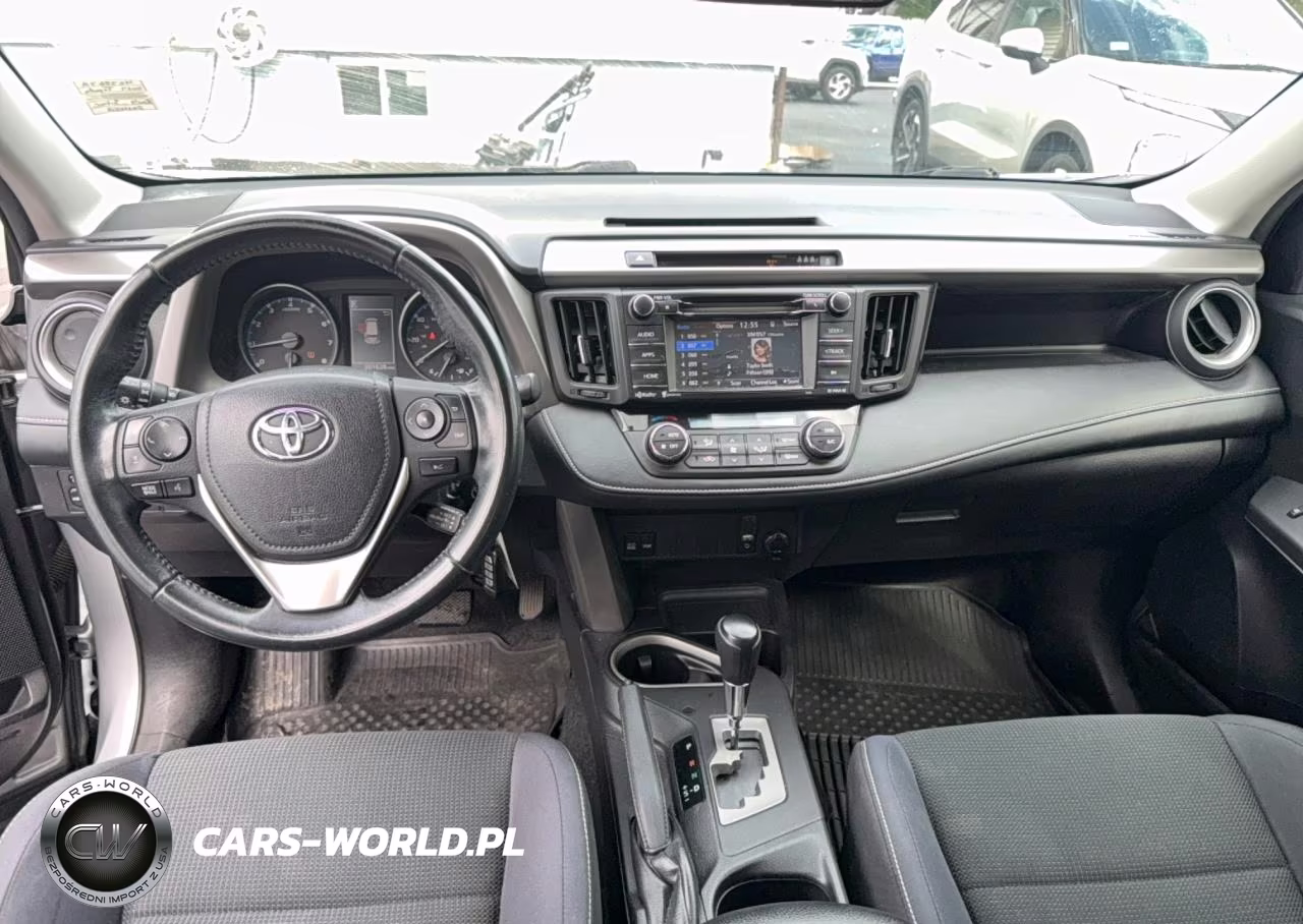 2017 Toyota Rav4 Xle VIN:2T3RFREVXHW580170 - 9