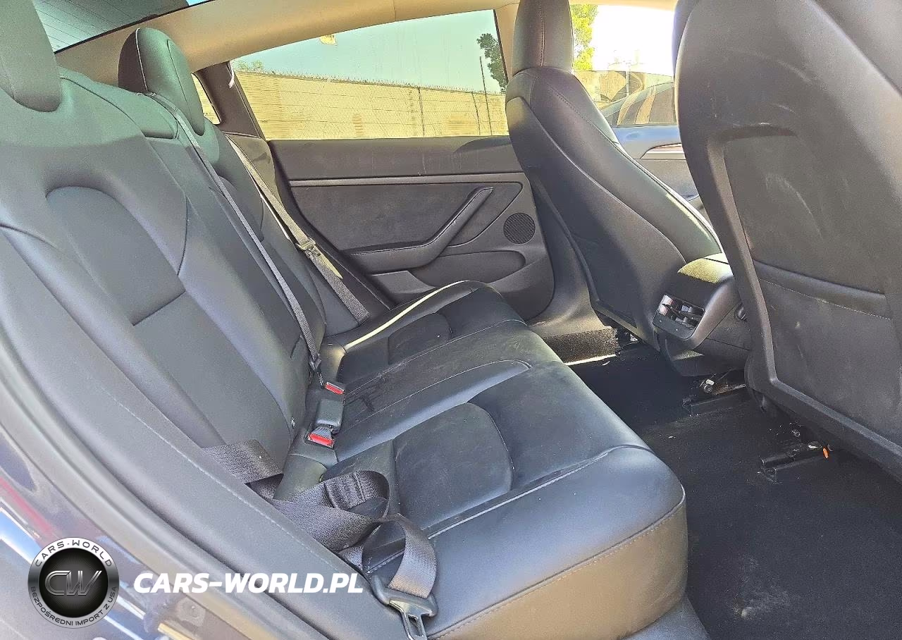 2023 Tesla Model 3 VIN:5YJ3E1EA3PF692000 - 10