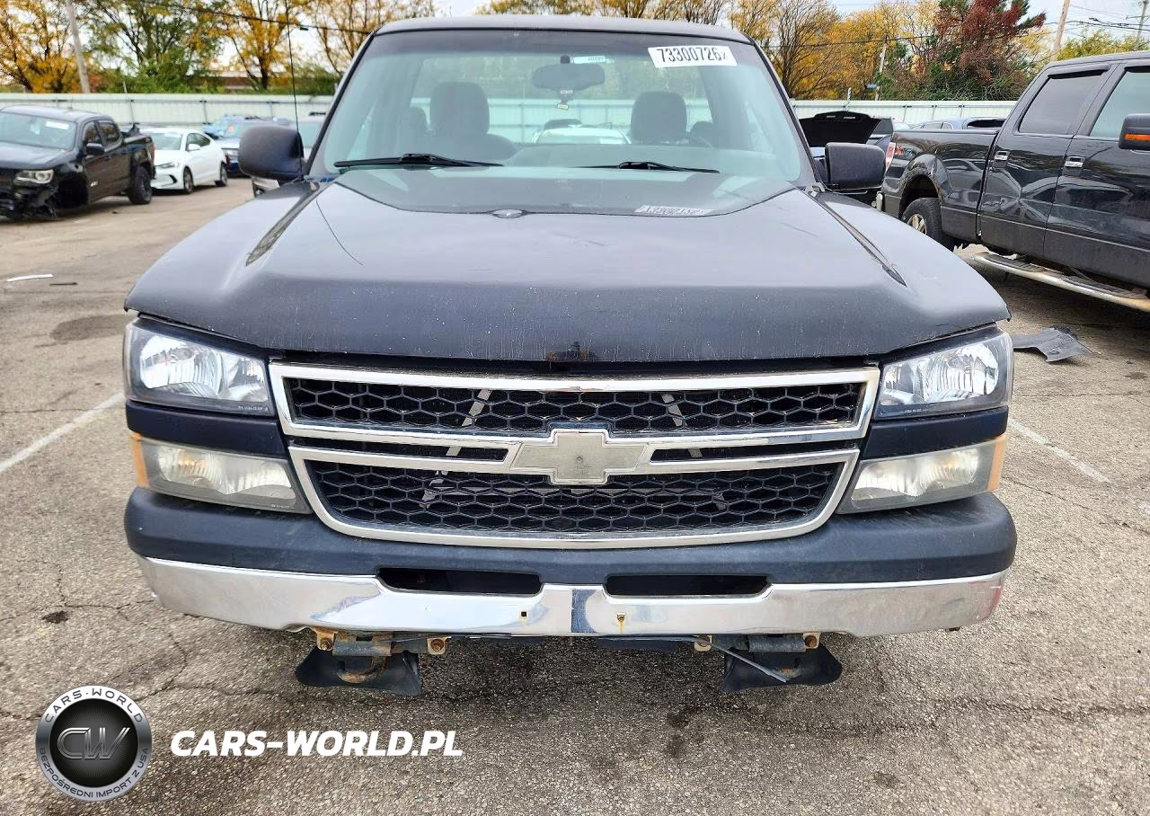 2006 Chevrolet Silverado C1500 VIN:3GCEC14X26G272077 - 5