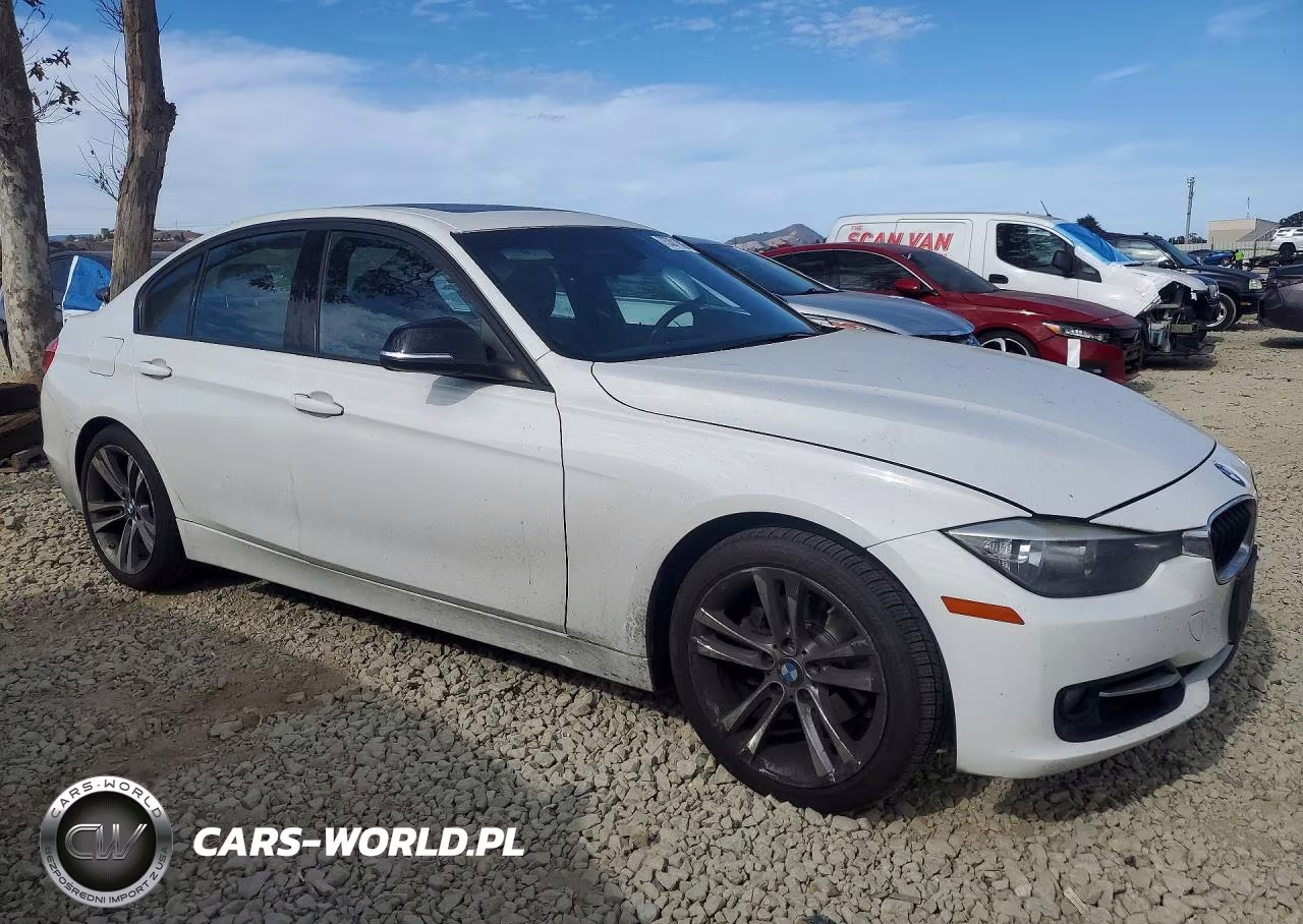 2012 BMW 328 I VIN:WBA3A5C5XCF452843 - 4