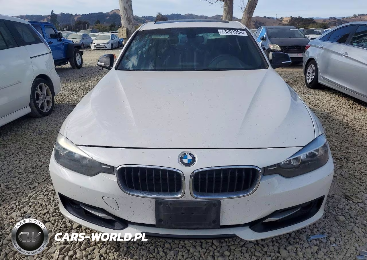 2012 BMW 328 I VIN:WBA3A5C5XCF452843 - 5