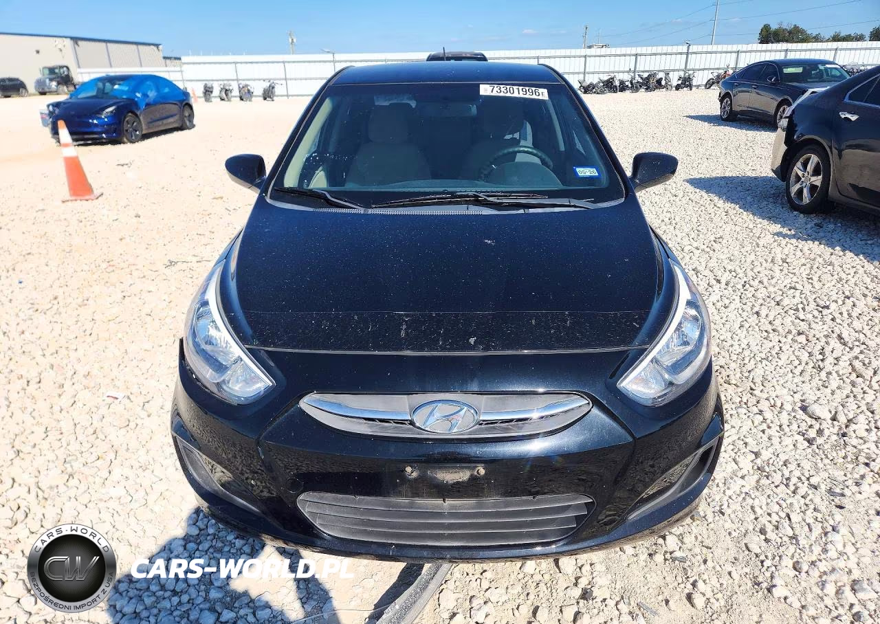 2017 Hyundai Accent Value Edition VIN:KMHCT4AE7HU271045 - 5
