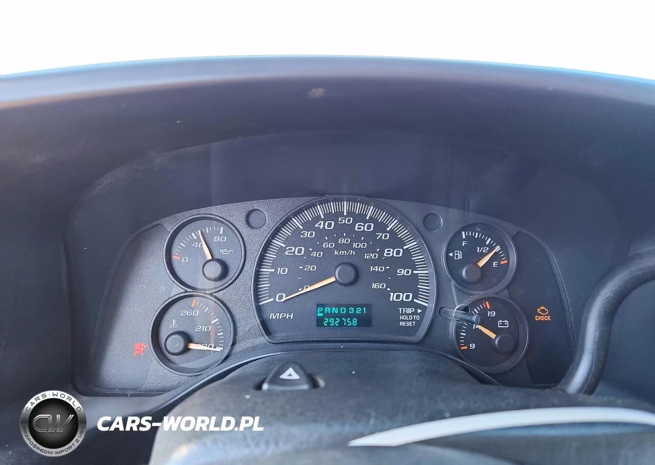 2007 Chevrolet Express G1500 VIN:1GCFG15X371106142 - 9