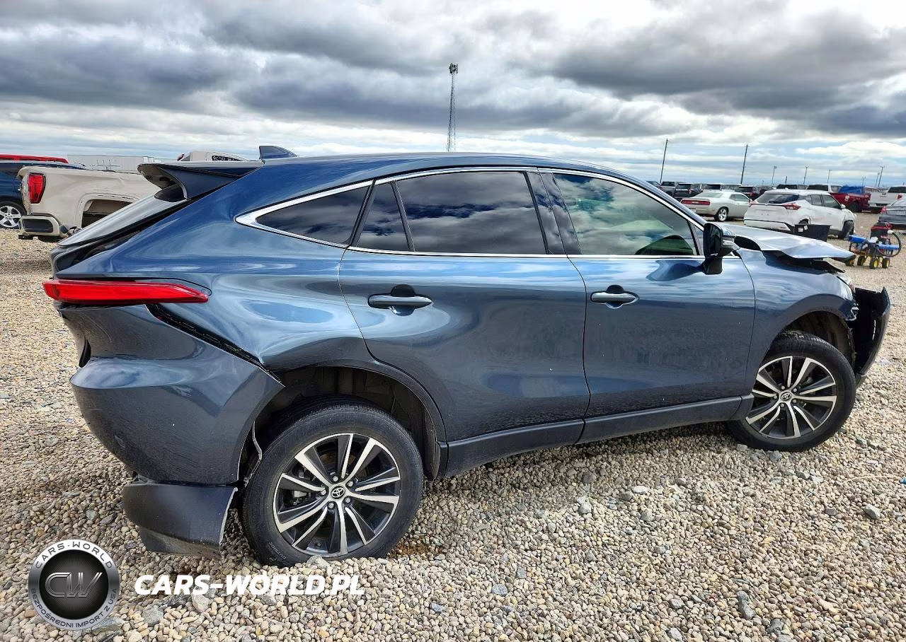 2022 Toyota Venza Le VIN:JTEAAAAHXNJ088984 - 3