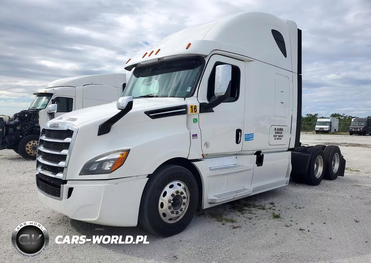 2020 Freightliner Cascadia 126 Semi Truck