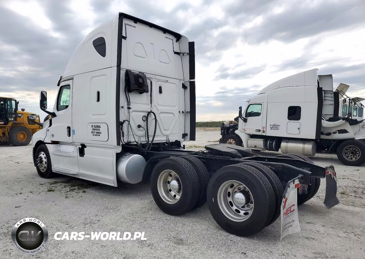 2020 Freightliner Cascadia 126 Semi Truck VIN:3AKJHHDV0LSLR8229 - 2
