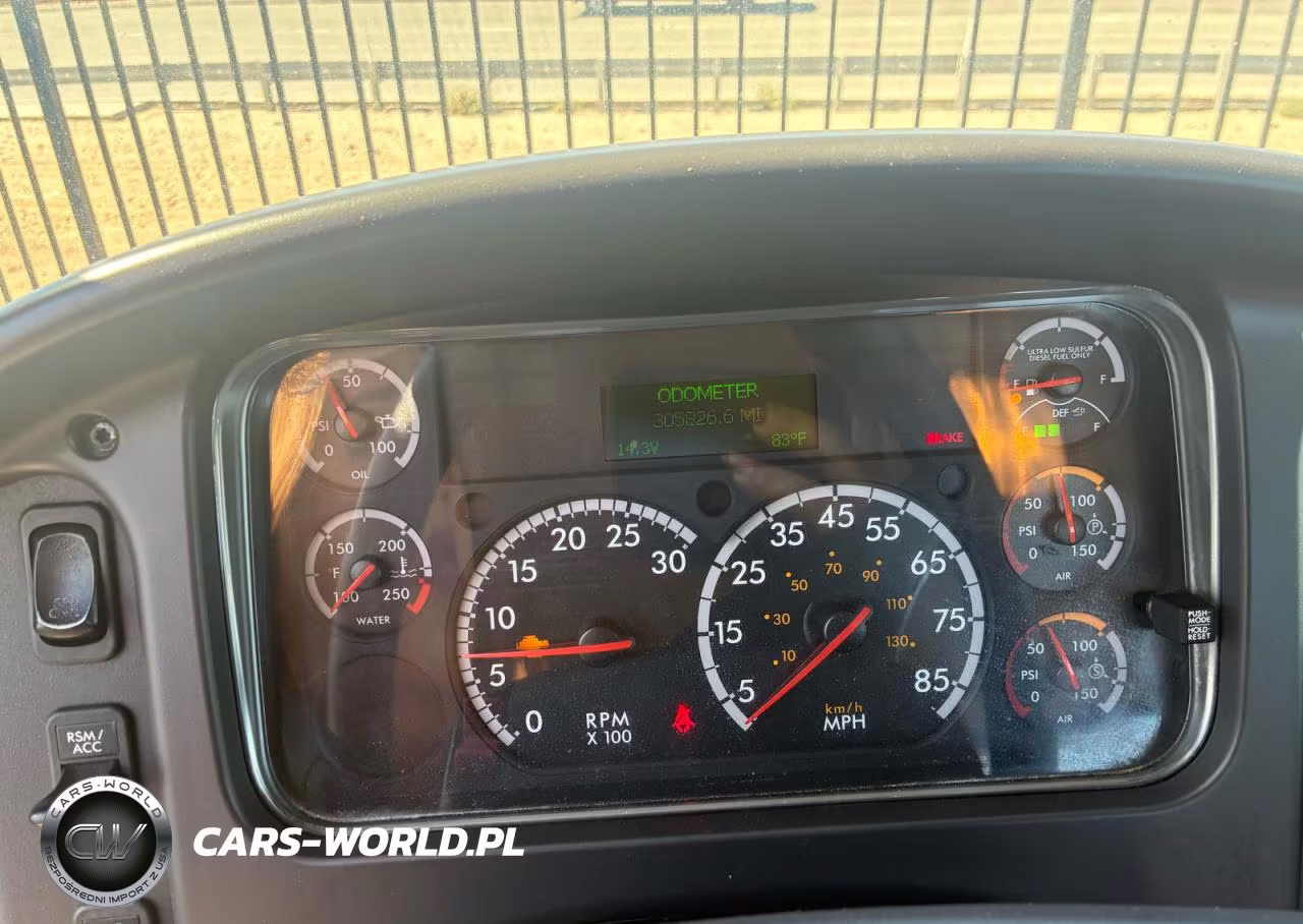 2018 Freightliner M2 106 Medium Duty VIN:3ALACXFC2JDJZ5909 - 8