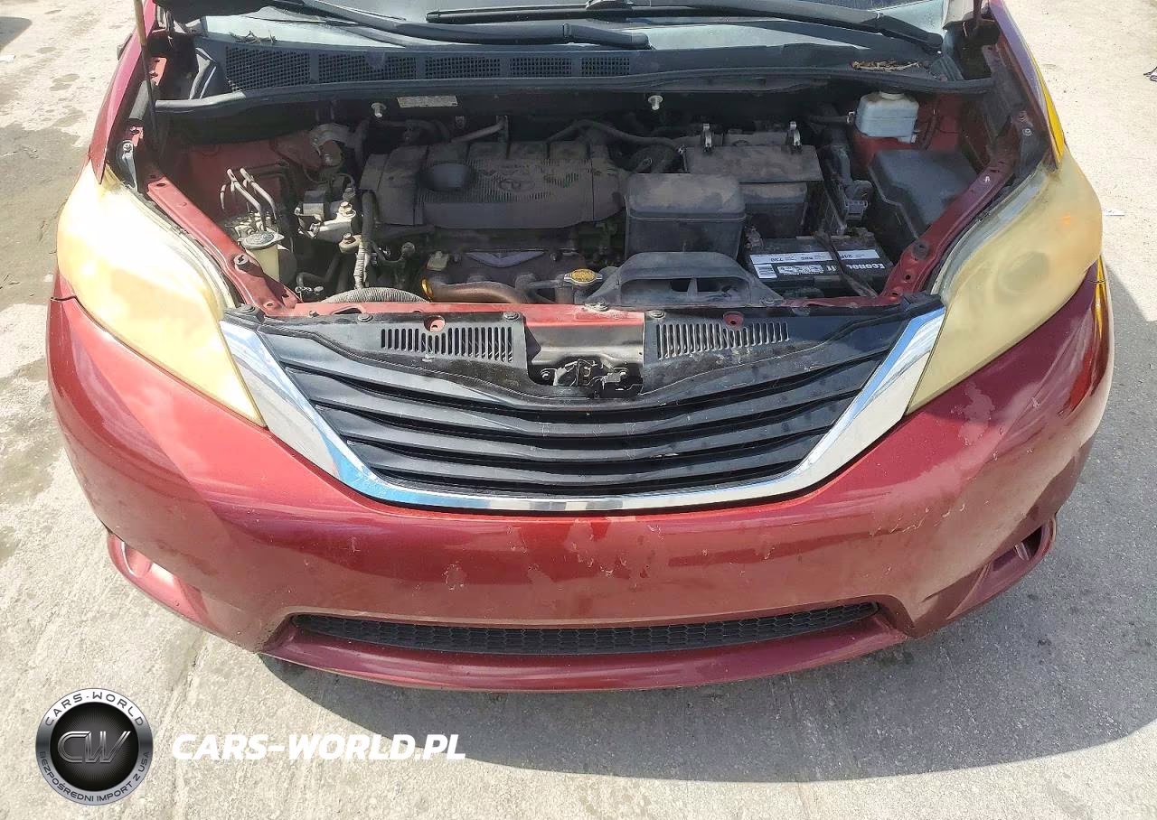 2012 Toyota Sienna Le 8-Passenger VIN:5TDKA3DC4CS013847 - 12