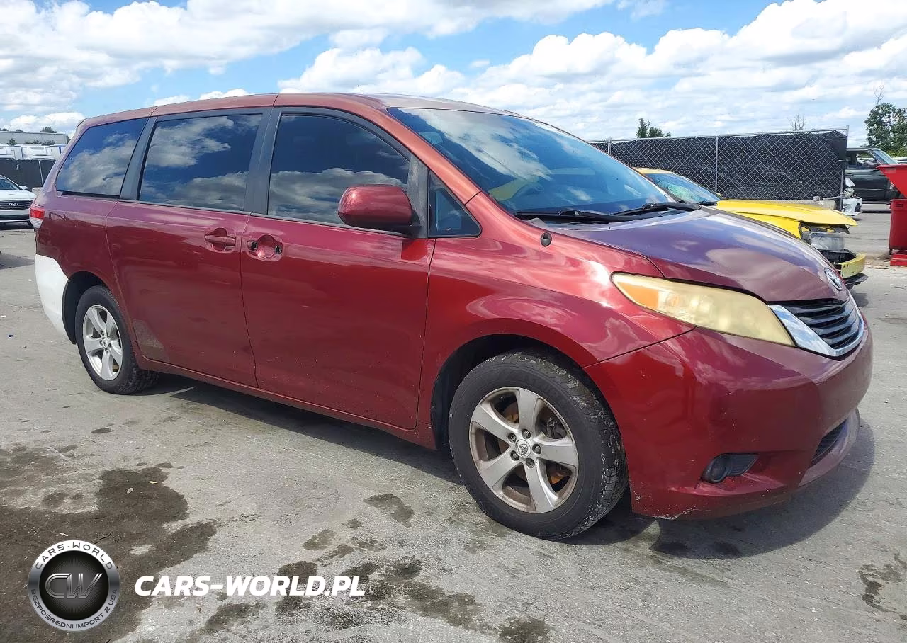 2012 Toyota Sienna Le 8-Passenger VIN:5TDKA3DC4CS013847 - 4