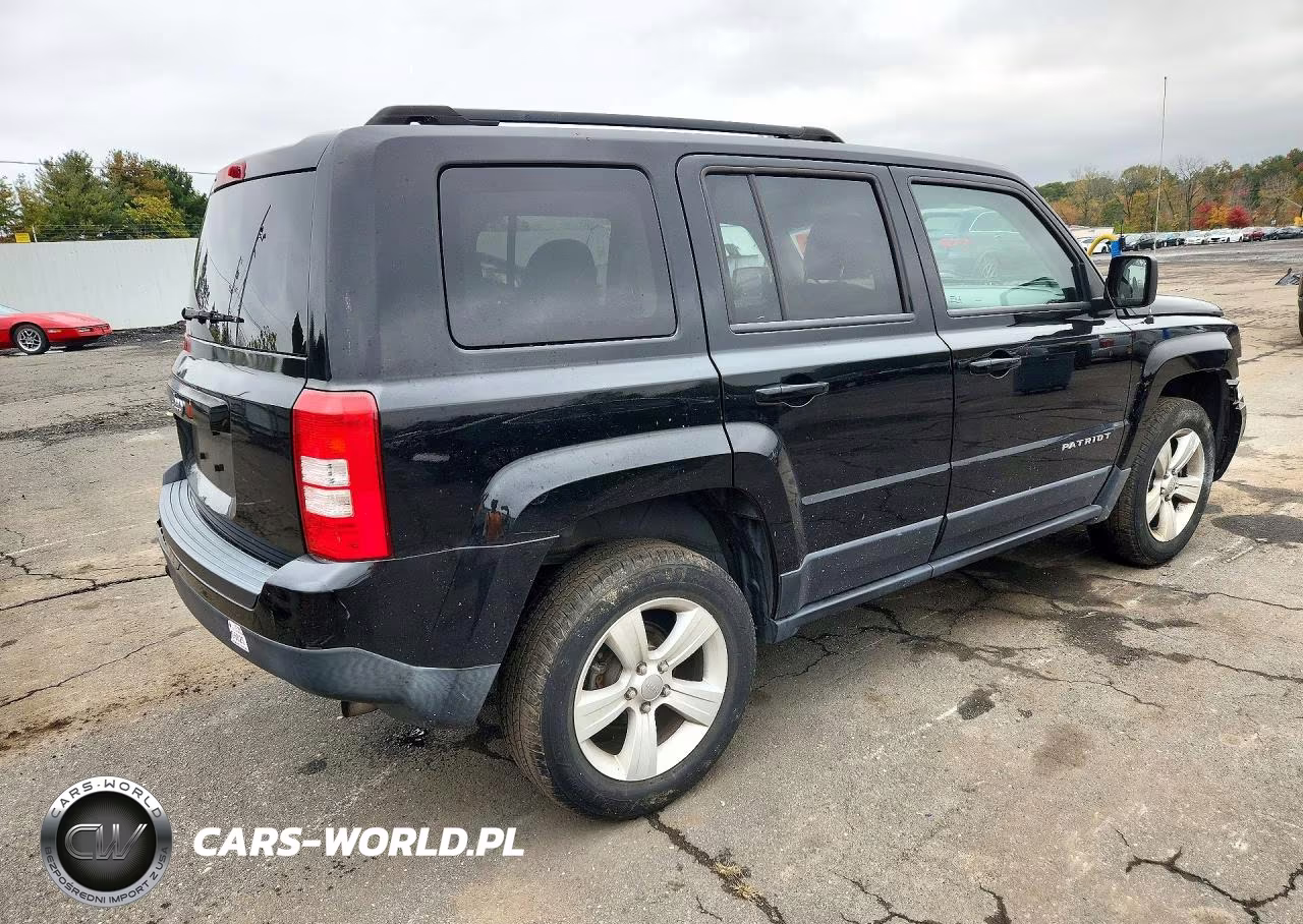 2014 Jeep Patriot Sport VIN:1C4NJRBB1ED713253 - 3