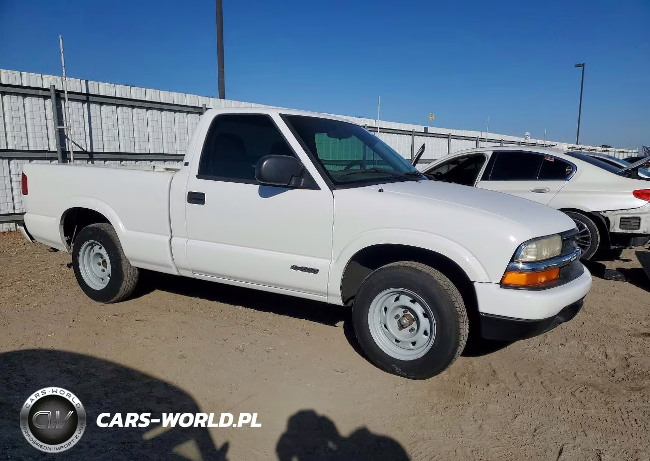 2003 Chevrolet S Truck S10 VIN:1GCCS14H338209784 - 4