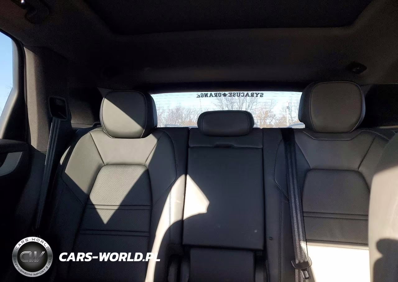 2024 Porsche Cayenne S VIN:WP1AL2AY0RDA32060 - 10