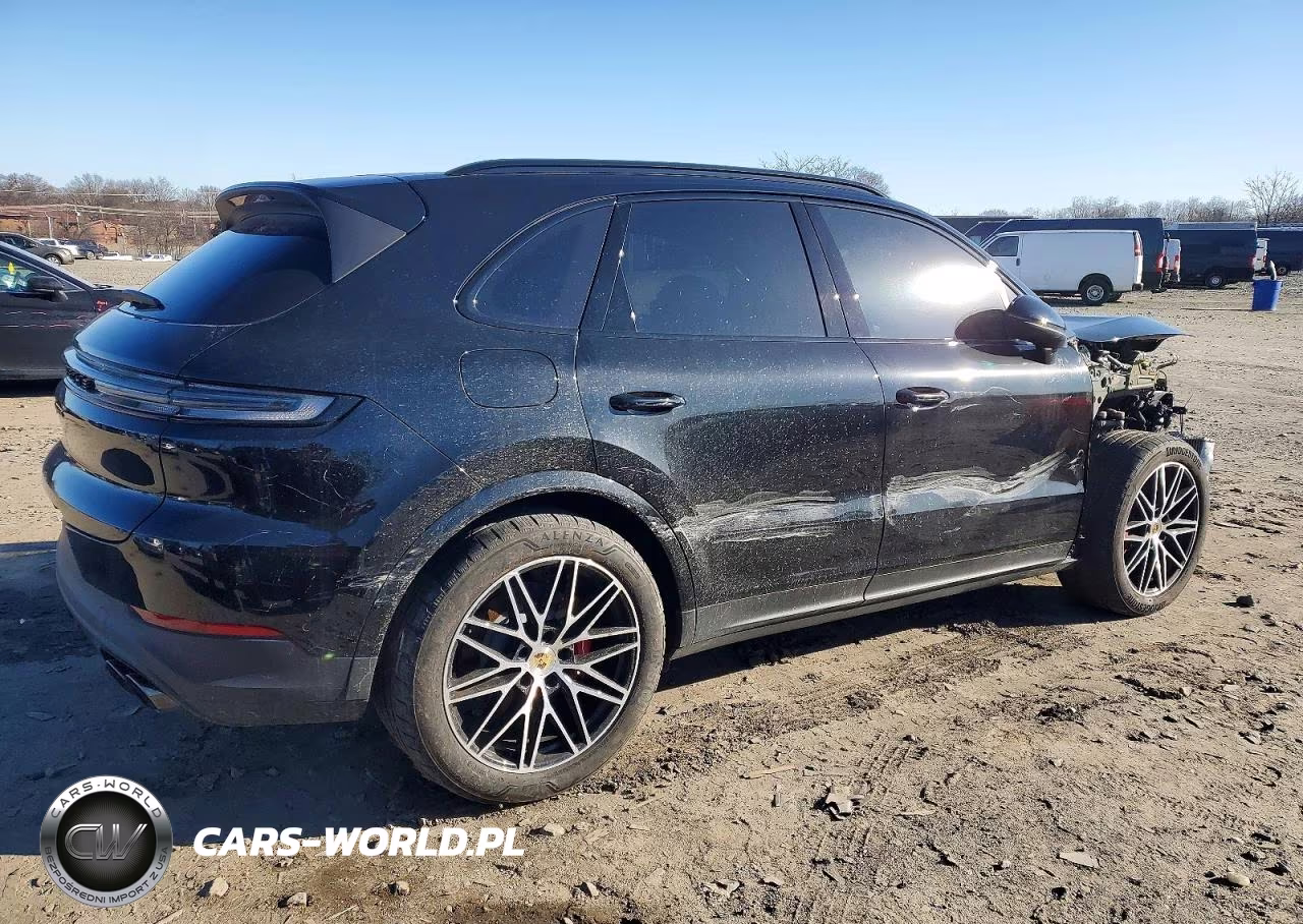 2024 Porsche Cayenne S VIN:WP1AL2AY0RDA32060 - 3